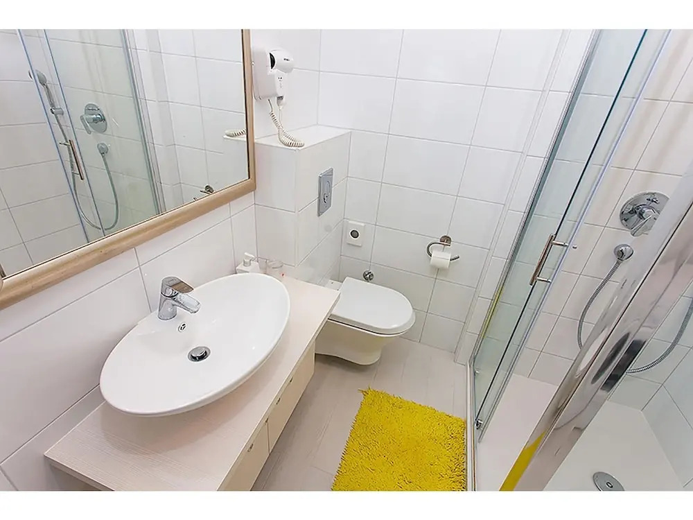 Apartment With Terrace And Pool In Medulin For 4 People Near The Sea