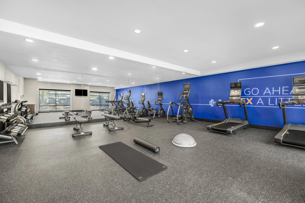 Holiday Inn Express & Suites Phoenix West Tolleson by IHG