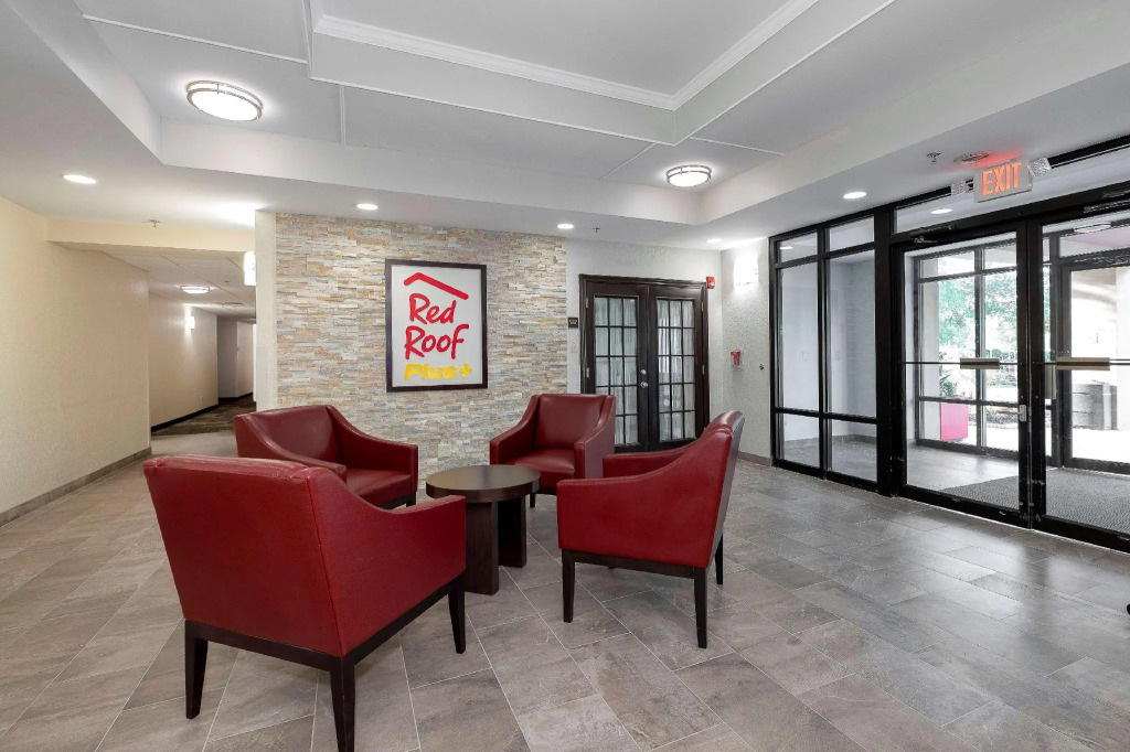 Red Roof Inn PLUS+ Jacksonville   Southpoint