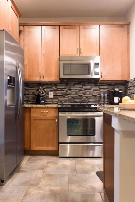 Spacious 3br/3ba Minutes From DT by Domio