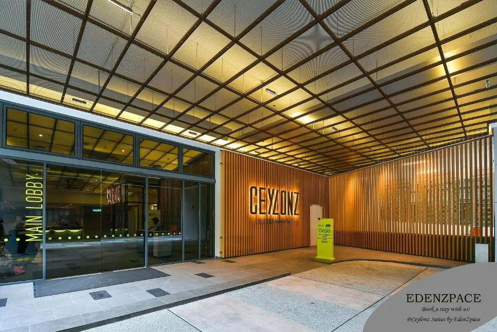 Ceylonz Suites by Mana Mana