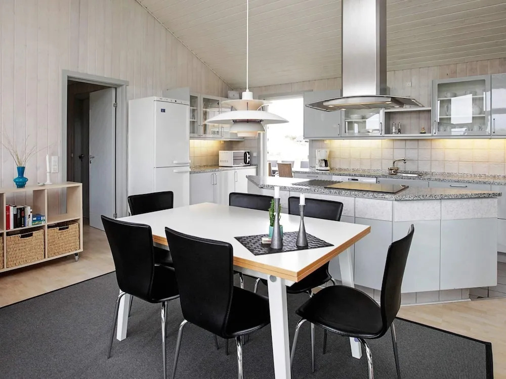 10 Person Holiday Home in Lokken
