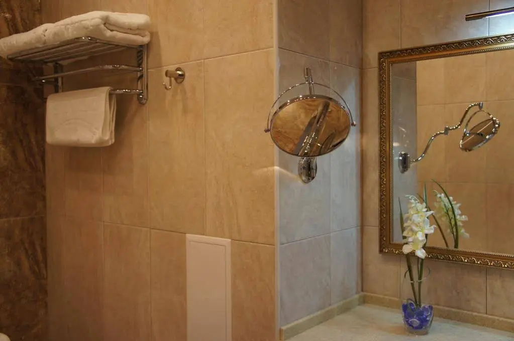 Vip House Hotel