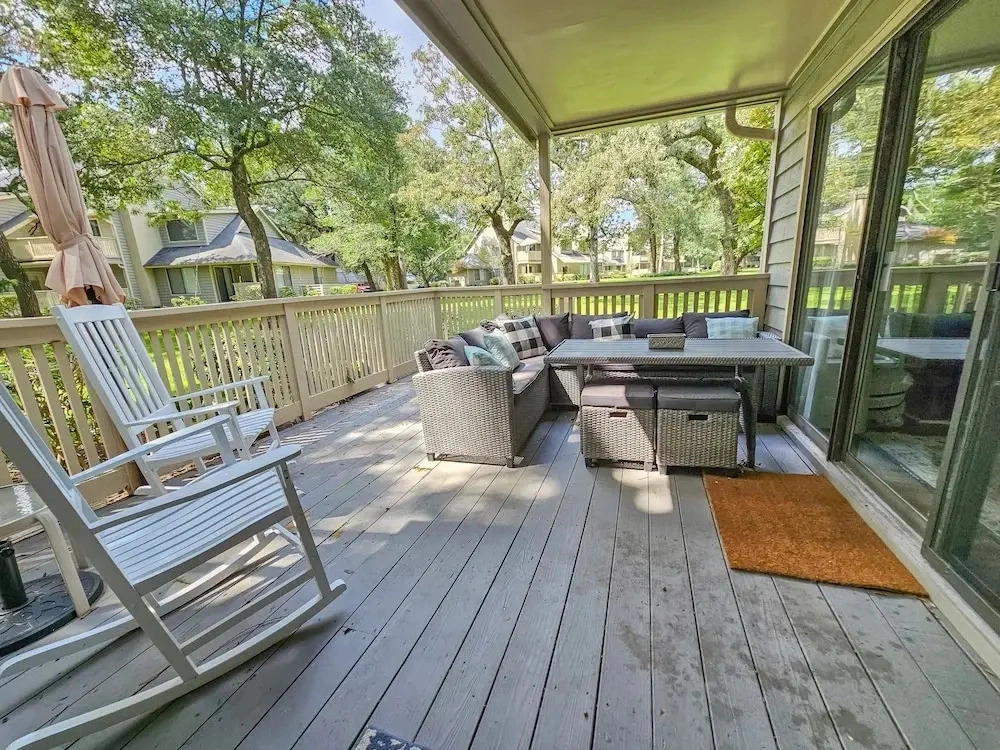 West Hyde Park Three-bedroom Apartment 5-C