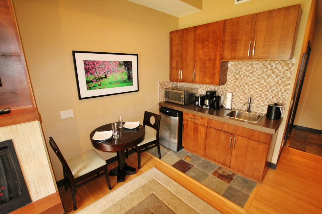Silver Creek Lodge