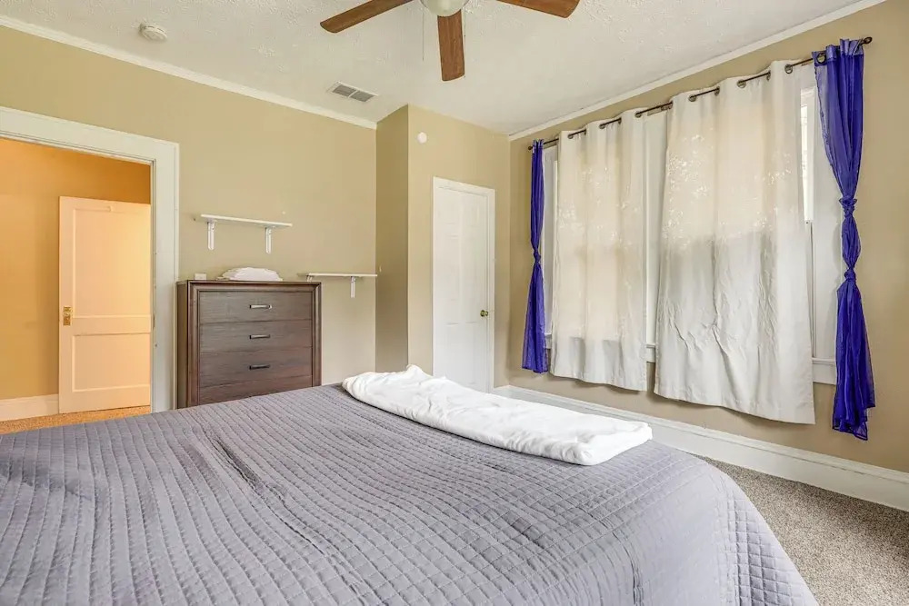 Quiet Jacksonville Retreat - 4 Miles to Downtown!