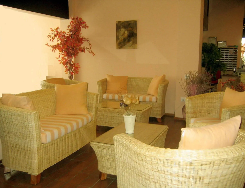 Caravel Hotel Apartments