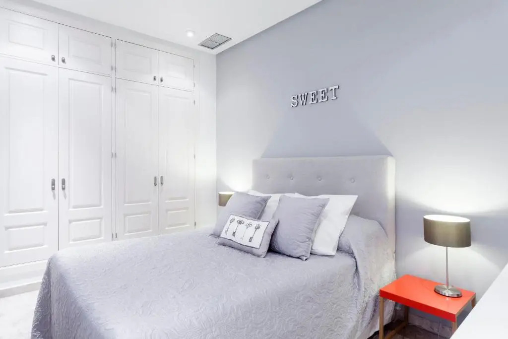 Serrano Apartment by Flatsweethome