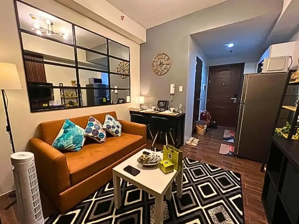 Rent Xpress Online Heart of Makati