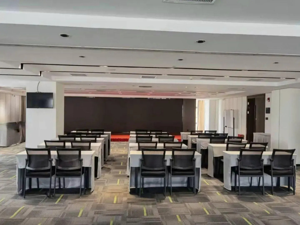 Hampton by Hilton Wuhan Sixin