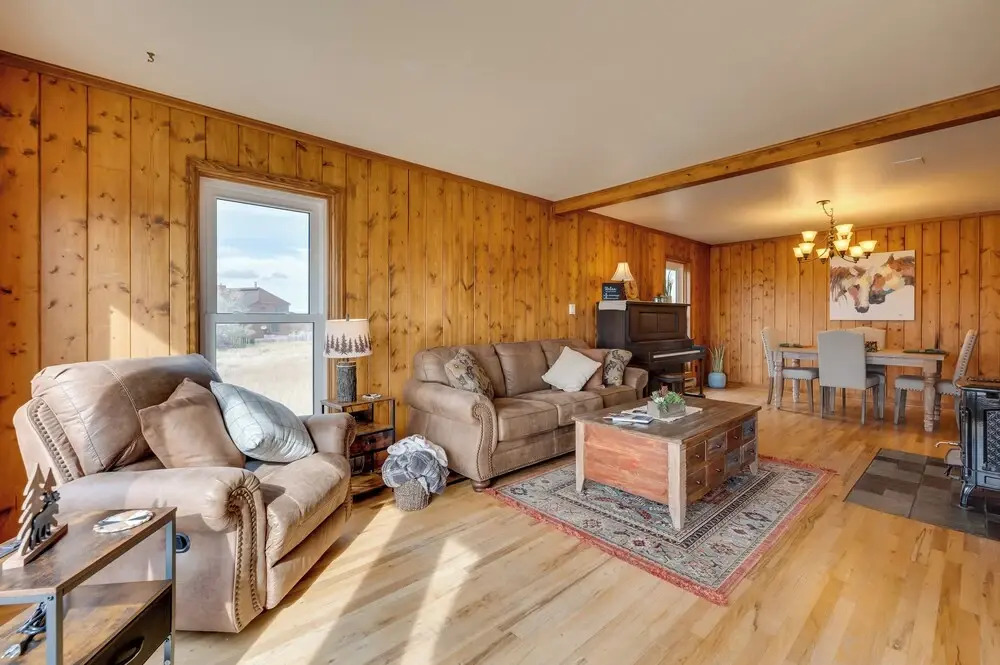 Charming Country Home in Laramie - 4 Mi to UW!