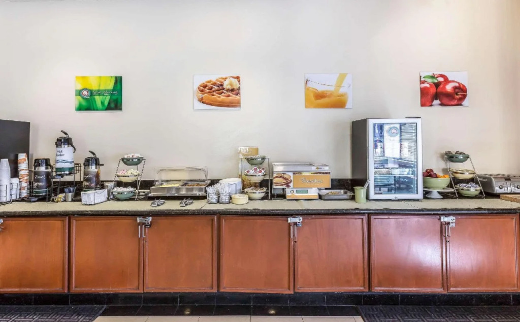 Comfort Inn & Suites Irvine Spectrum