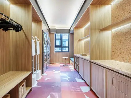 Orange Hotel (Beijing Wangjing 798 Art District)