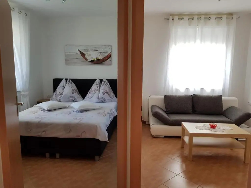 Kaja Apartments