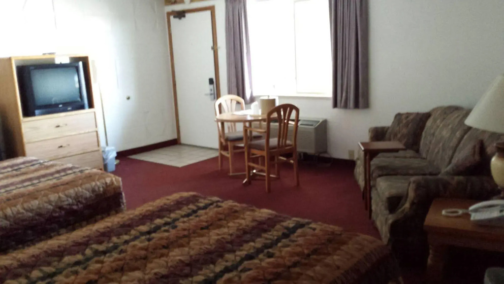 Dakota Inn