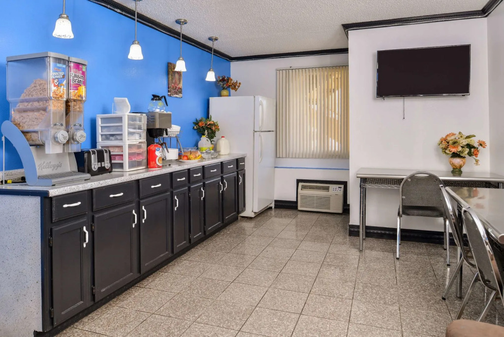 Americas Best Value Inn-Indy South