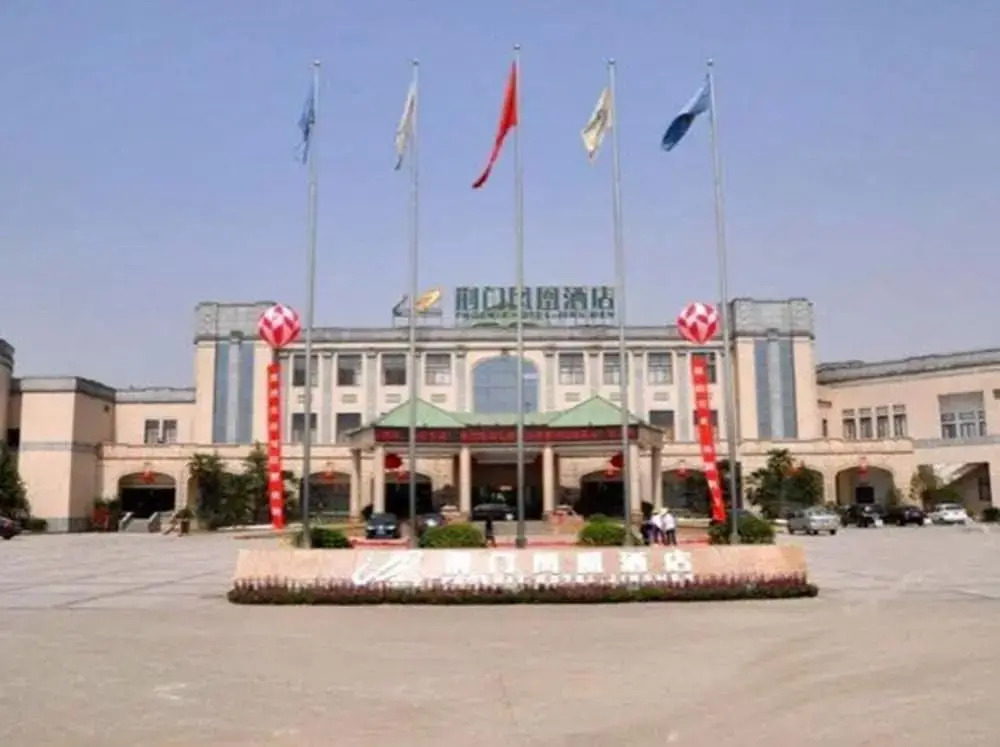 Phoenix Hotel