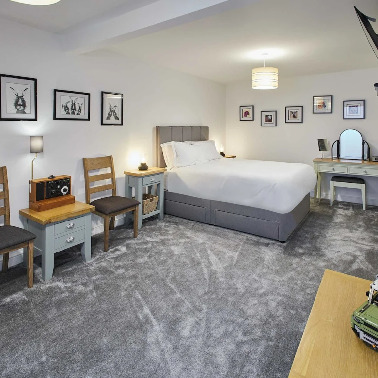 Host Stay Foggyshaw Lodge