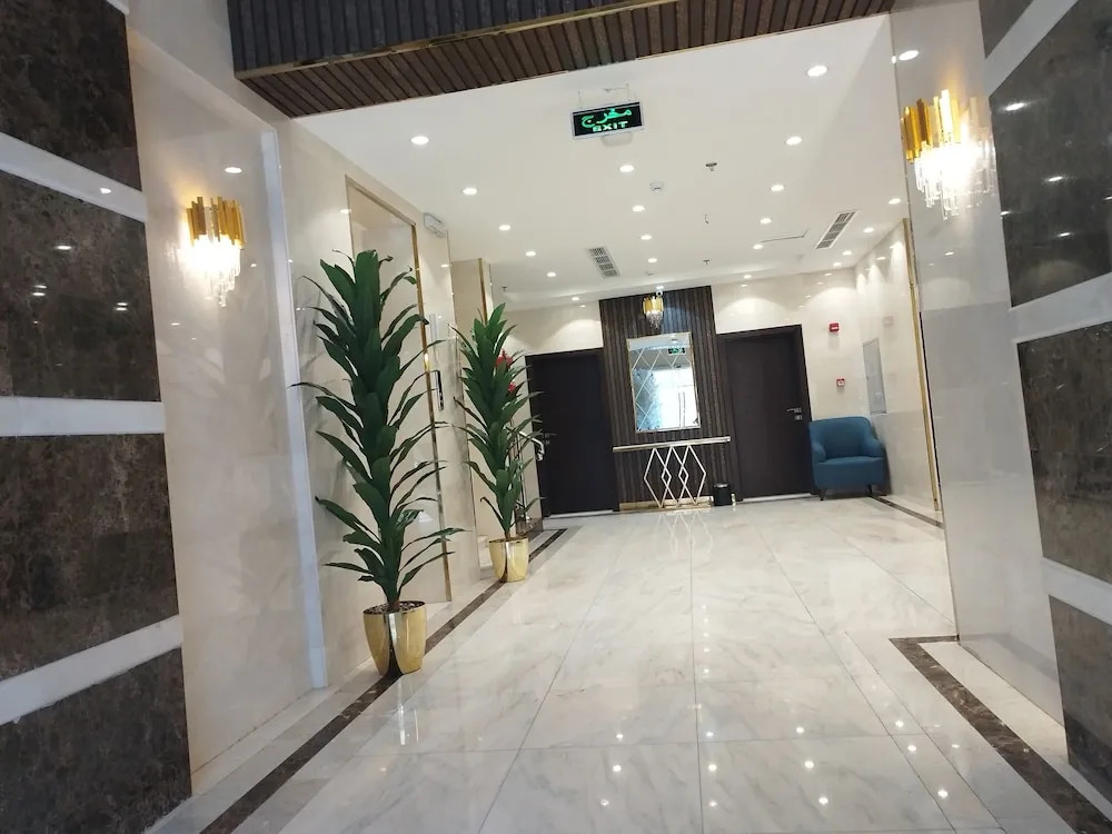 Gelnar upscale Hotel