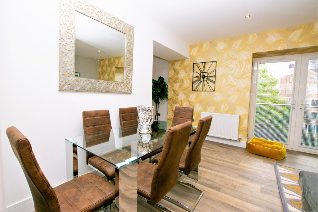 Your Apartment | Bristol Rowan Tree - No.5