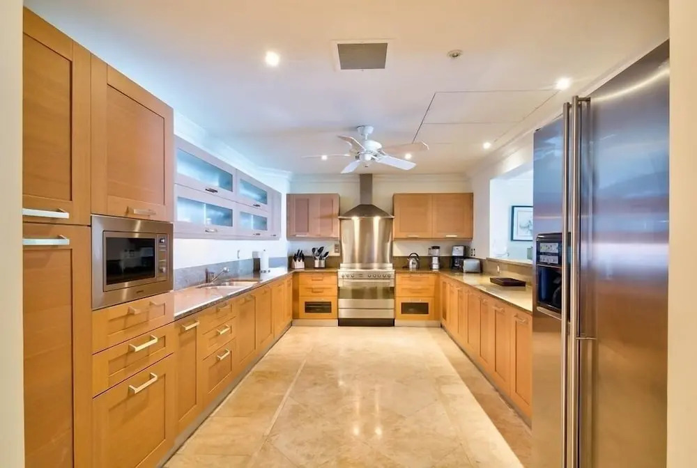 Sandy Cove 204