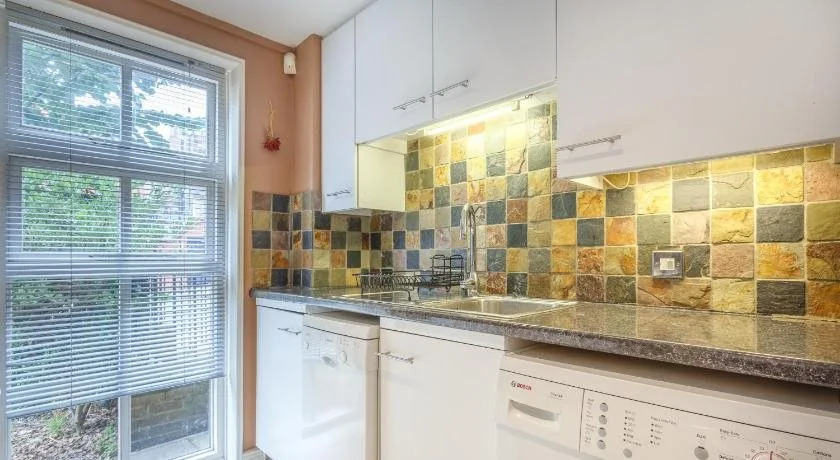 London Tower Bridge Apartments