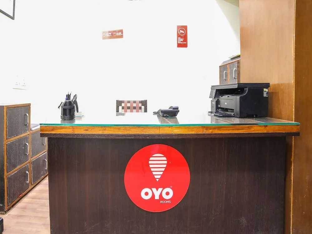 OYO 15605 Ruchira Villa