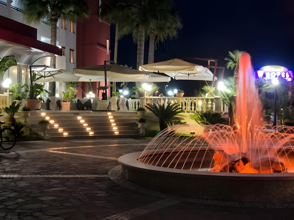 Hotel Mediterraneo