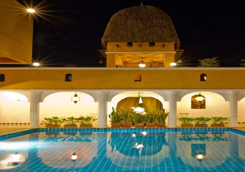 Riad Hua Hin