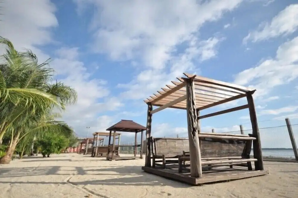 Monte Costa Resort