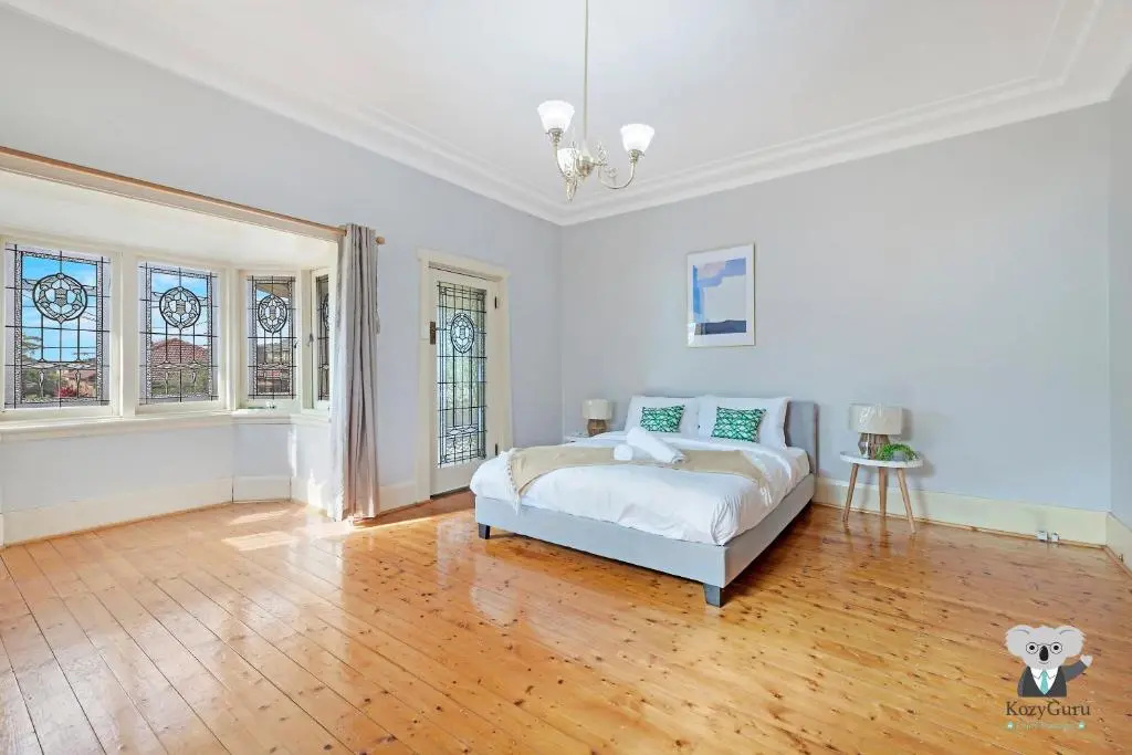Kozyguru Campsie Oldie But Goodie Look 4 Bed House Nca011
