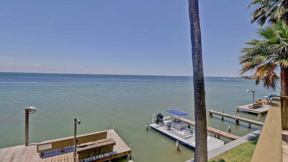 217 - 2 Br Condo