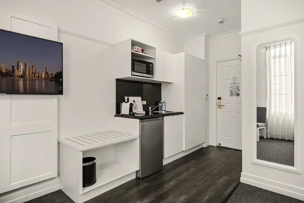 Studio Stay in Brisbane CBD Hotel Building