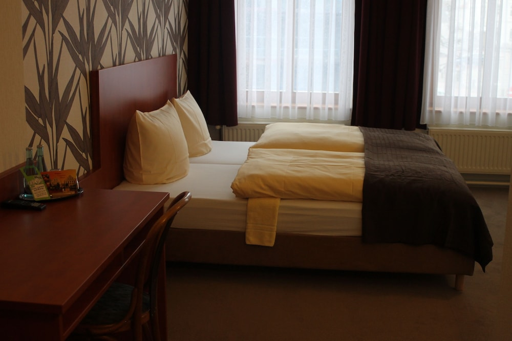 Hotel Schwarzer Adler Jever
