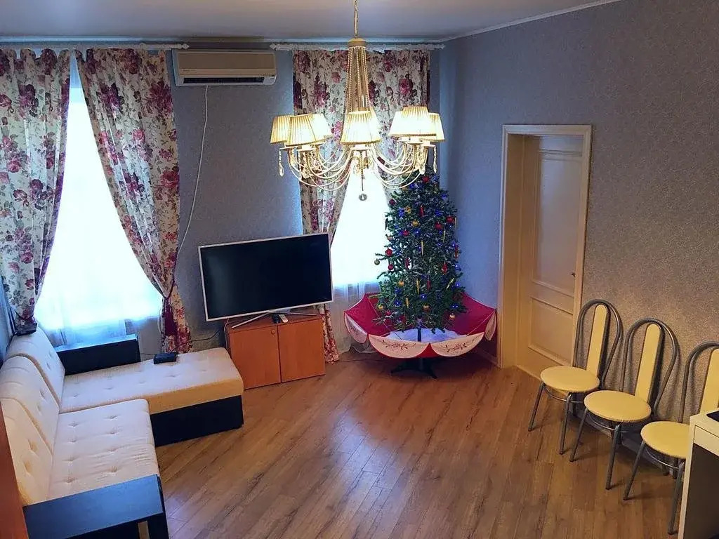 Son Hostel