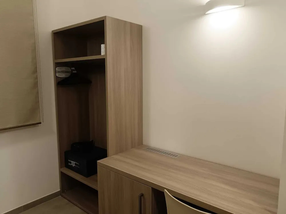 Bertiera Rooms