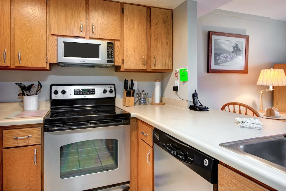 Great Condo for Park City Adventures by RedAwning
