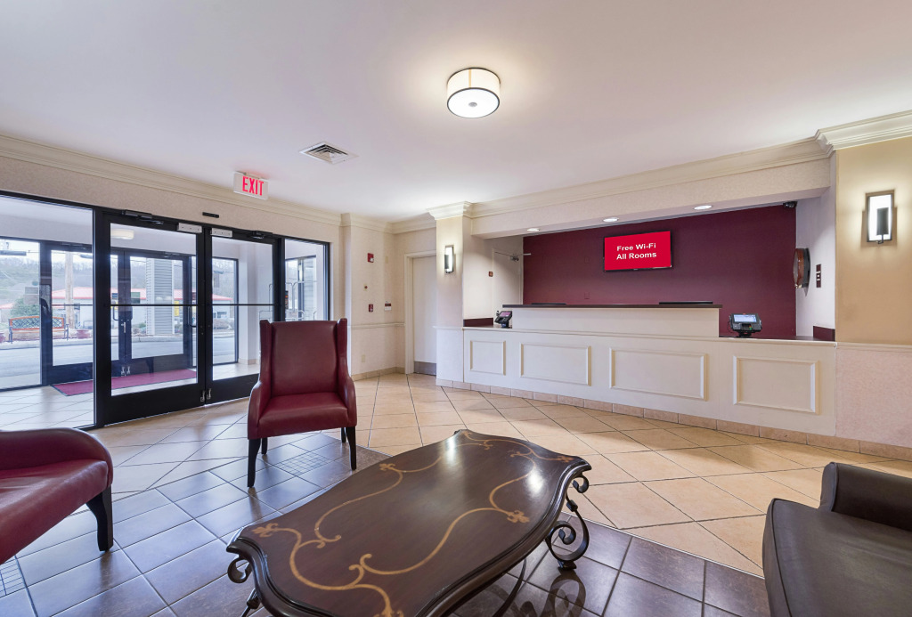 Red Roof Inn Etowah   Athens, TN