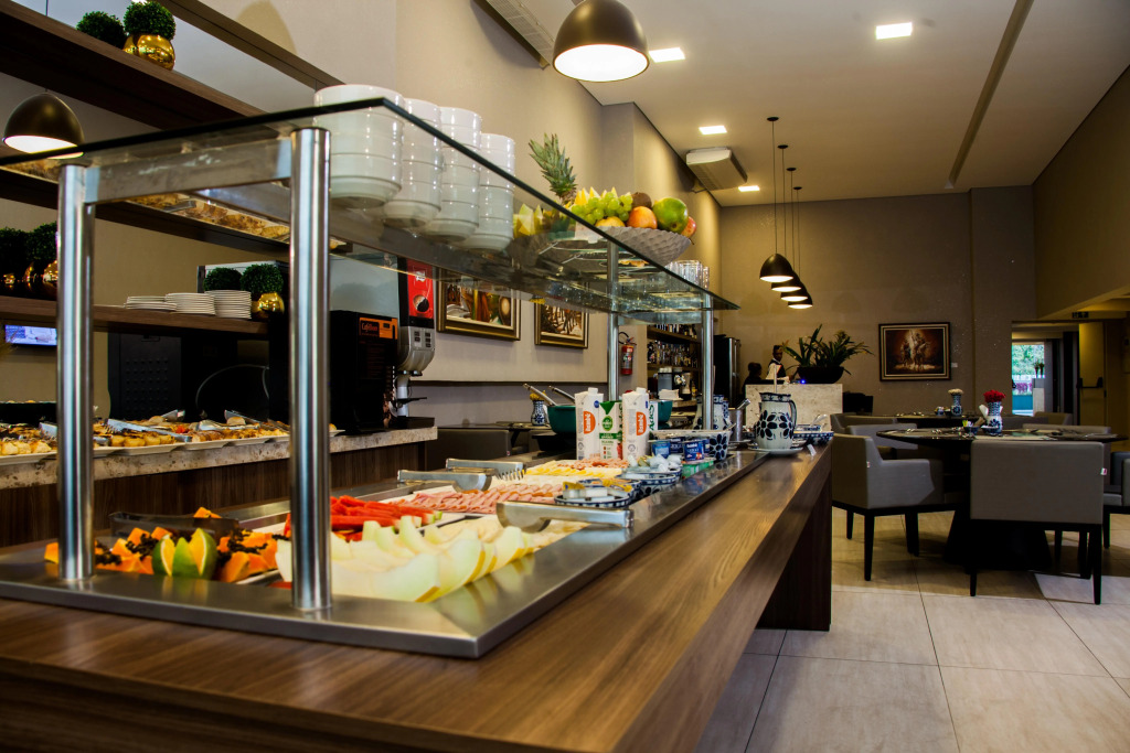 BH Raja Hotel