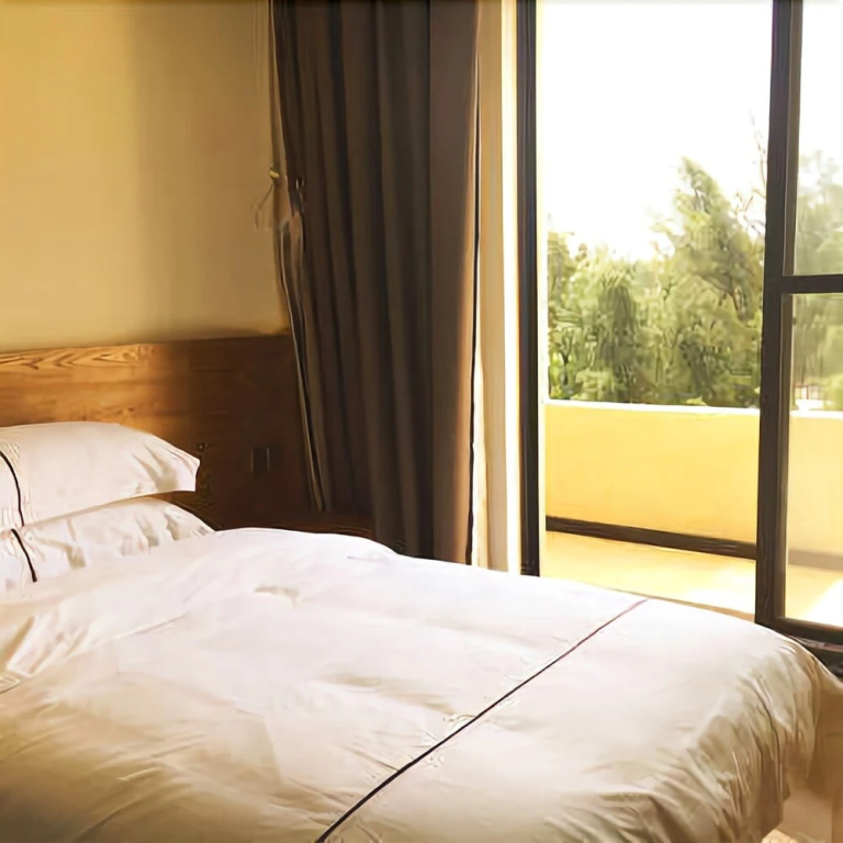 Dongxing Jingangyun Business Hotel