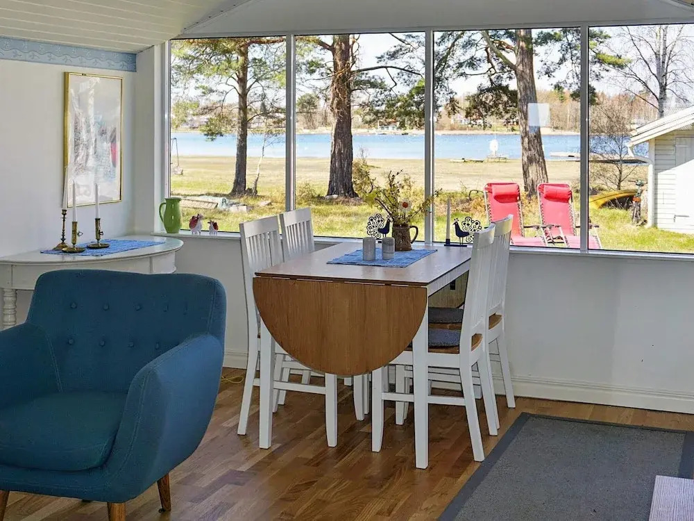 6 person holiday home in BERGKVARA-By Traum