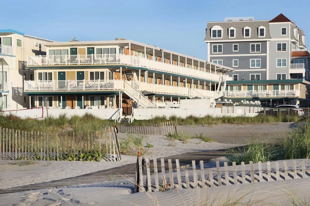 Monterey Motel