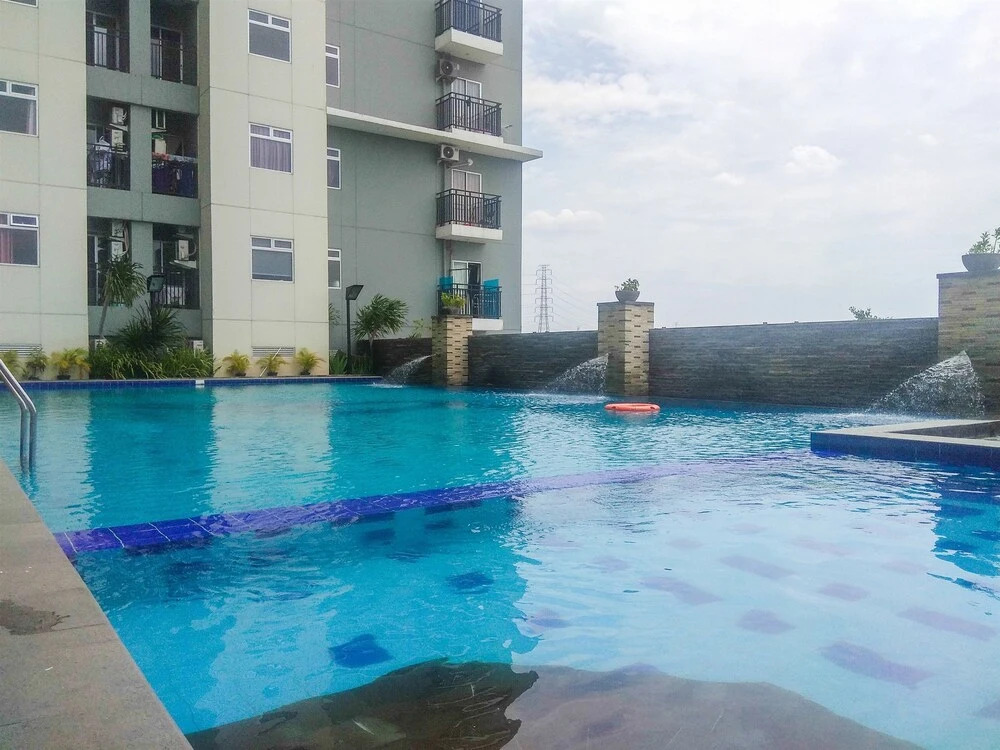 Comfy 2Br Gading Greenhill Apartment