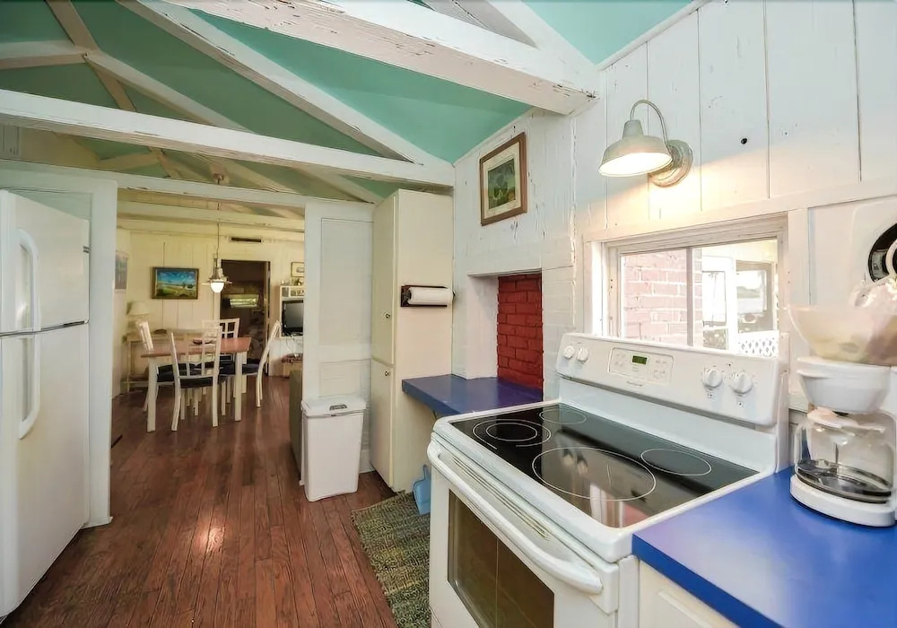 Sea Club Ii Unit 1a - Amazing Cottage On The Bay! 2 Bedroom Villa