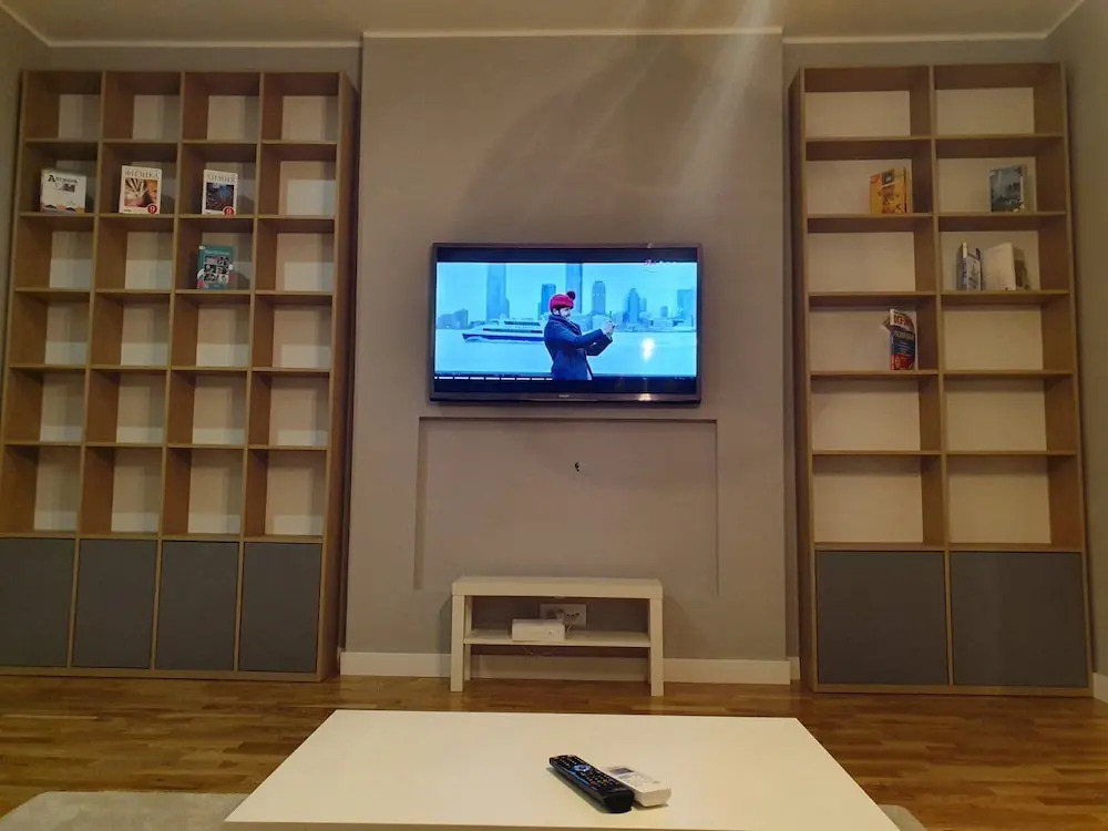 Home Living Apartments