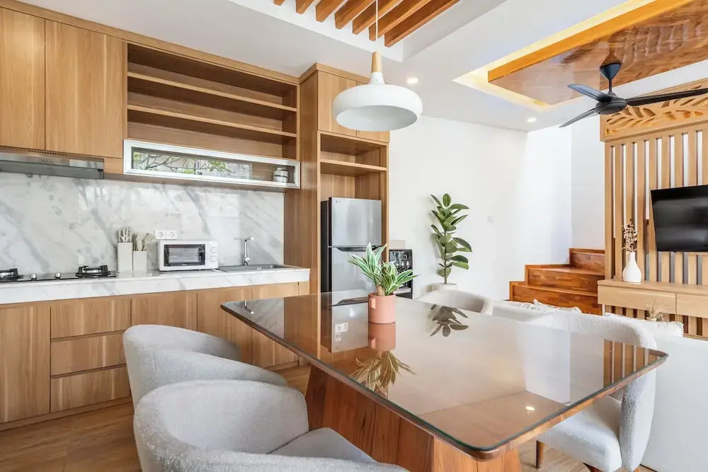 Villa Arsy-2BR Private Oasis with Pool & Rooftop