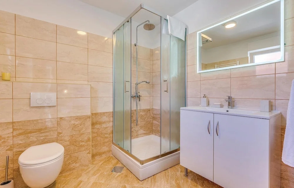 Awesome Home in Novi Vinodolski with WiFi, 4 Bedrooms, Hot Tub