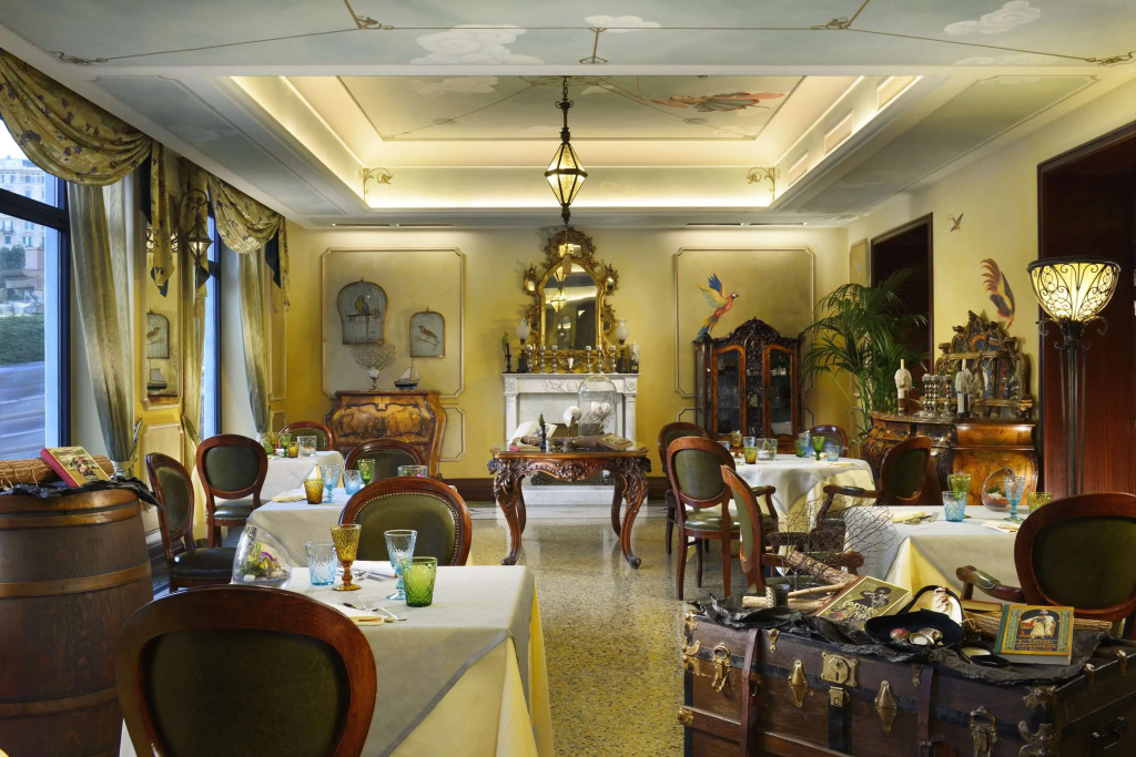 Grand Hotel Savoia Genova, Curio Collection by Hilton