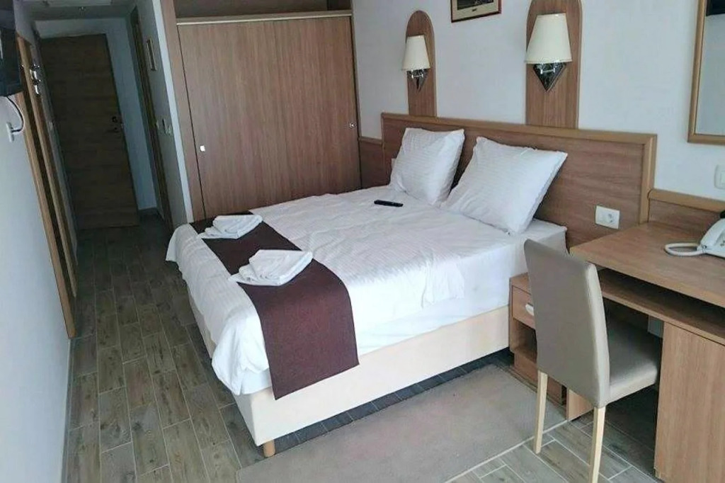 Villa Paradiso 2