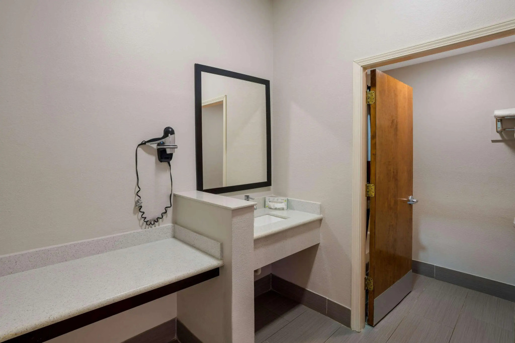 Rodeway Inn Brandon - Jackson East